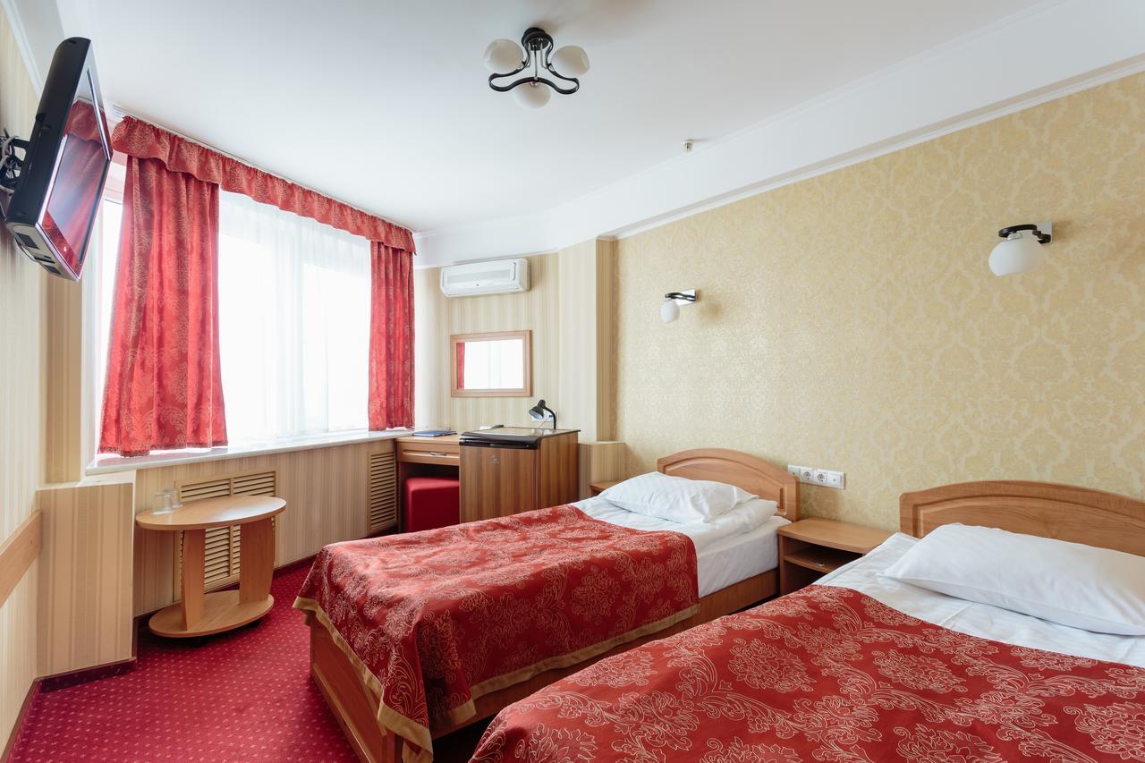 Tourist Hotel Complex Kyiv Exterior photo